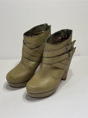 Seychelles Theory Platform Booties Gray Leather Boots Women’s Sz 7
